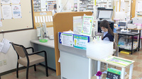 杏林堂薬局　磐田市立病院前店の受付/カウンター