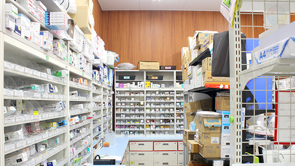 杏林堂薬局　静岡登呂店の調剤室