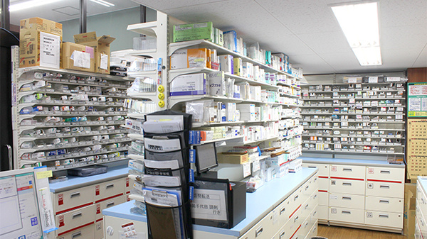 杏林堂薬局　静岡千代田店の調剤室