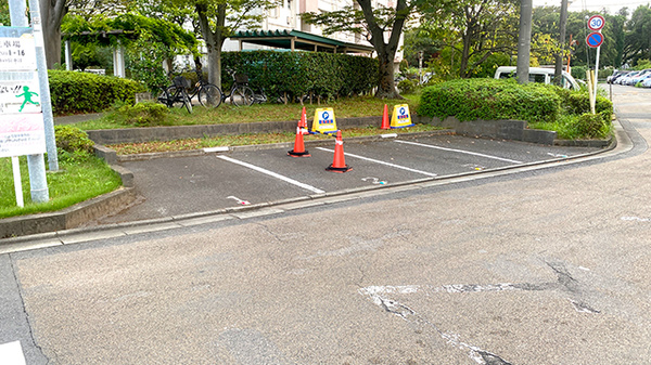 第一薬局の駐車場