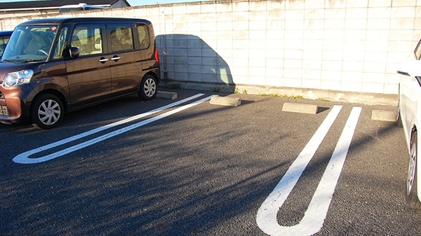 ハーモニー薬局　柳田店の駐車場