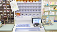 サンリツ薬局　本中山店の調剤器具