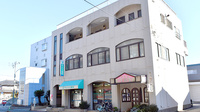 サンリツ薬局　幕張本郷店の外観