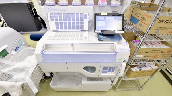 あい波田薬局の調剤器具