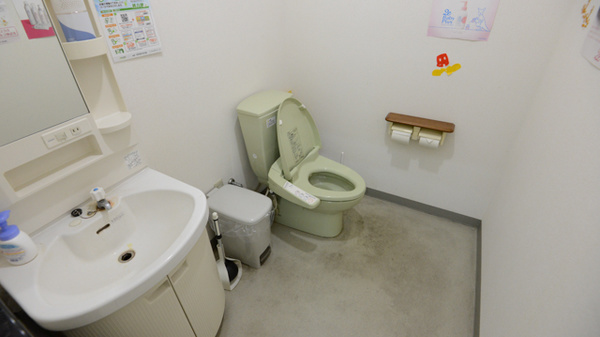 ダリヤ元町薬局のお手洗い