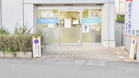 ダリヤ桂薬局の入口