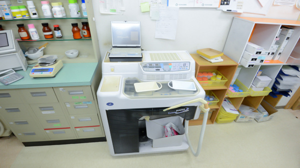 いしづ薬局の調剤器具