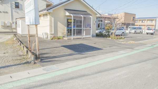 藤江調剤薬局の駐車場