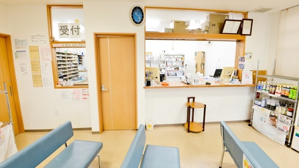新川調剤薬局の受付/カウンター
