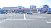 しみず薬局プラファ調剤の駐車場