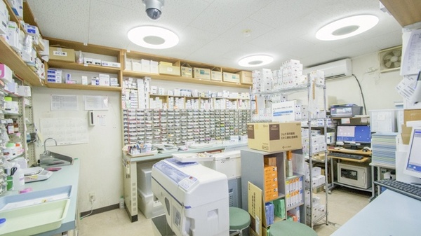ごうど調剤薬局の調剤室