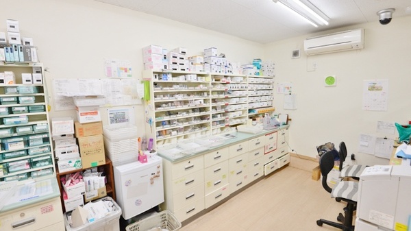 こいけ調剤薬局の調剤室