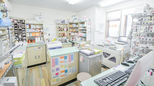 奥田かがやき薬局の調剤室