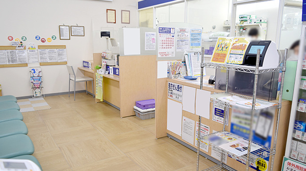 ヤックスドラッグ　つくばみらい平薬局の受付/カウンター