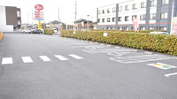 ヤックスドラッグ 佐倉寺崎薬局の駐車場