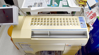 ヤックスドラッグ　芝山薬局の調剤器具