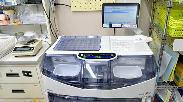 ヤックスドラッグ　我孫子新木薬局の調剤器具