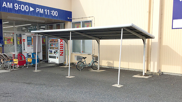 ユタカ薬局　八日市の駐輪場