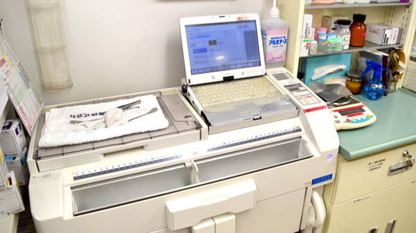 ことぶき薬局　青山店の調剤器具
