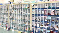 弘済堂薬局の薬棚