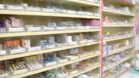 つばさ薬局　北馬込店の薬棚