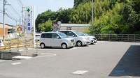 サン薬局の駐車場