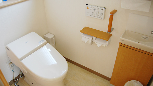 あいお薬局のお手洗い