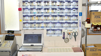 秋芳薬局の調剤器具
