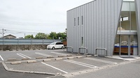 はすの実薬局の駐車場