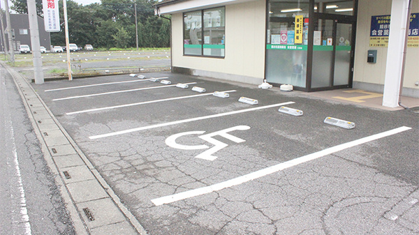 株式会社熊谷市薬剤師会会営薬局　江南店の駐車場