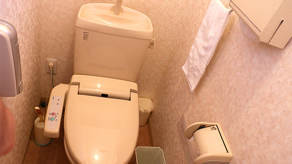 コスモス薬局のお手洗い