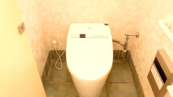 日生薬局　板橋店のお手洗い