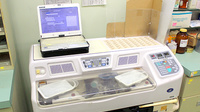 日生薬局　虎ノ門2号店の調剤器具