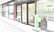 トモエ薬局　東豊中店の入口