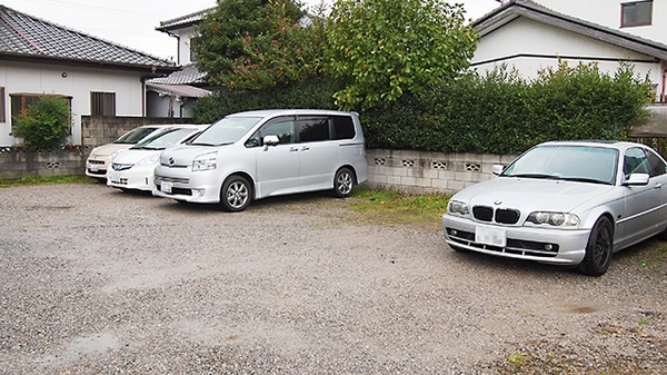 薬局タカサ　君津店の駐車場