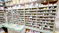 ファルコ薬局 福島店の薬棚