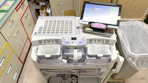 ファルコ薬局 福島店の調剤器具