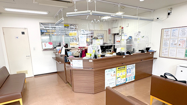 ファルコ薬局　枚方店の受付/カウンター