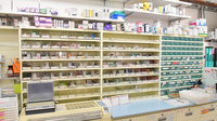 トーカイ薬局　各務原西店の薬棚