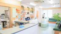 あんず調剤薬局　高幡店の受付/カウンター