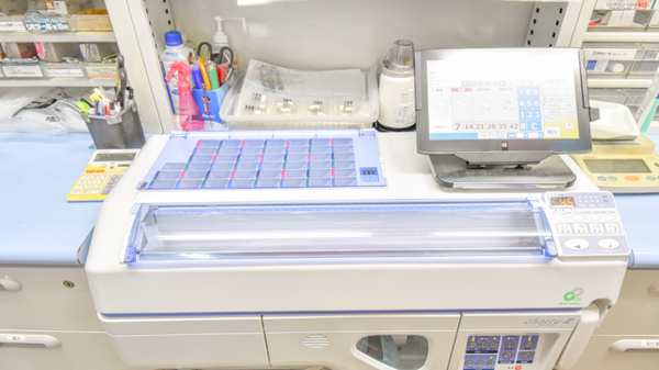 平安調剤薬局の調剤器具