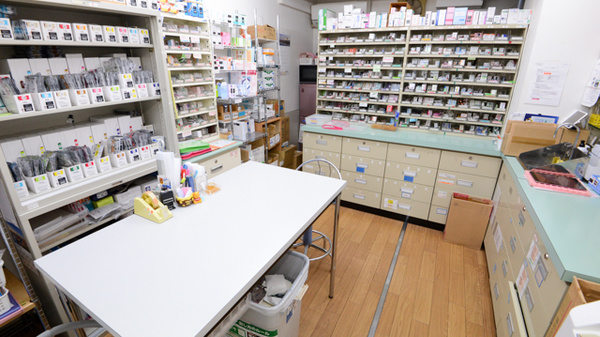 ニッコーファーマシー薬局の調剤室