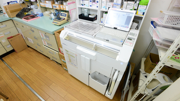 ニッコーファーマシー薬局の調剤器具