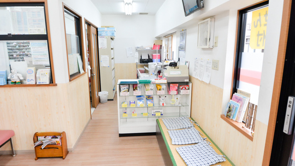 めぐみ調剤薬局の受付/カウンター
