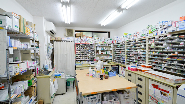 めぐみ調剤薬局の調剤室
