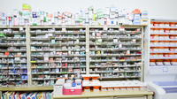 めぐみ調剤薬局の薬棚