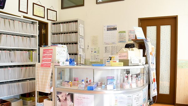 調剤薬局マリーンの受付/カウンター