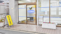 ノーブル調剤薬局の入口