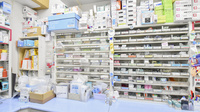ノーブル調剤薬局の薬棚