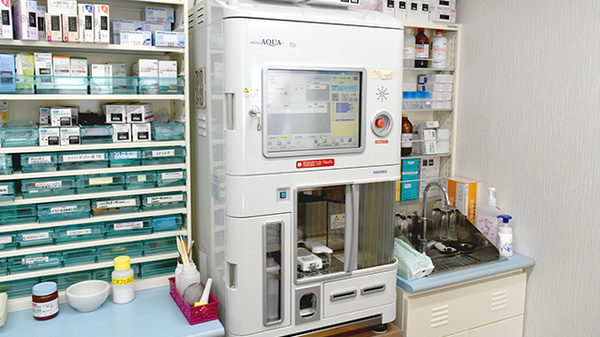 はなまる薬局の調剤器具